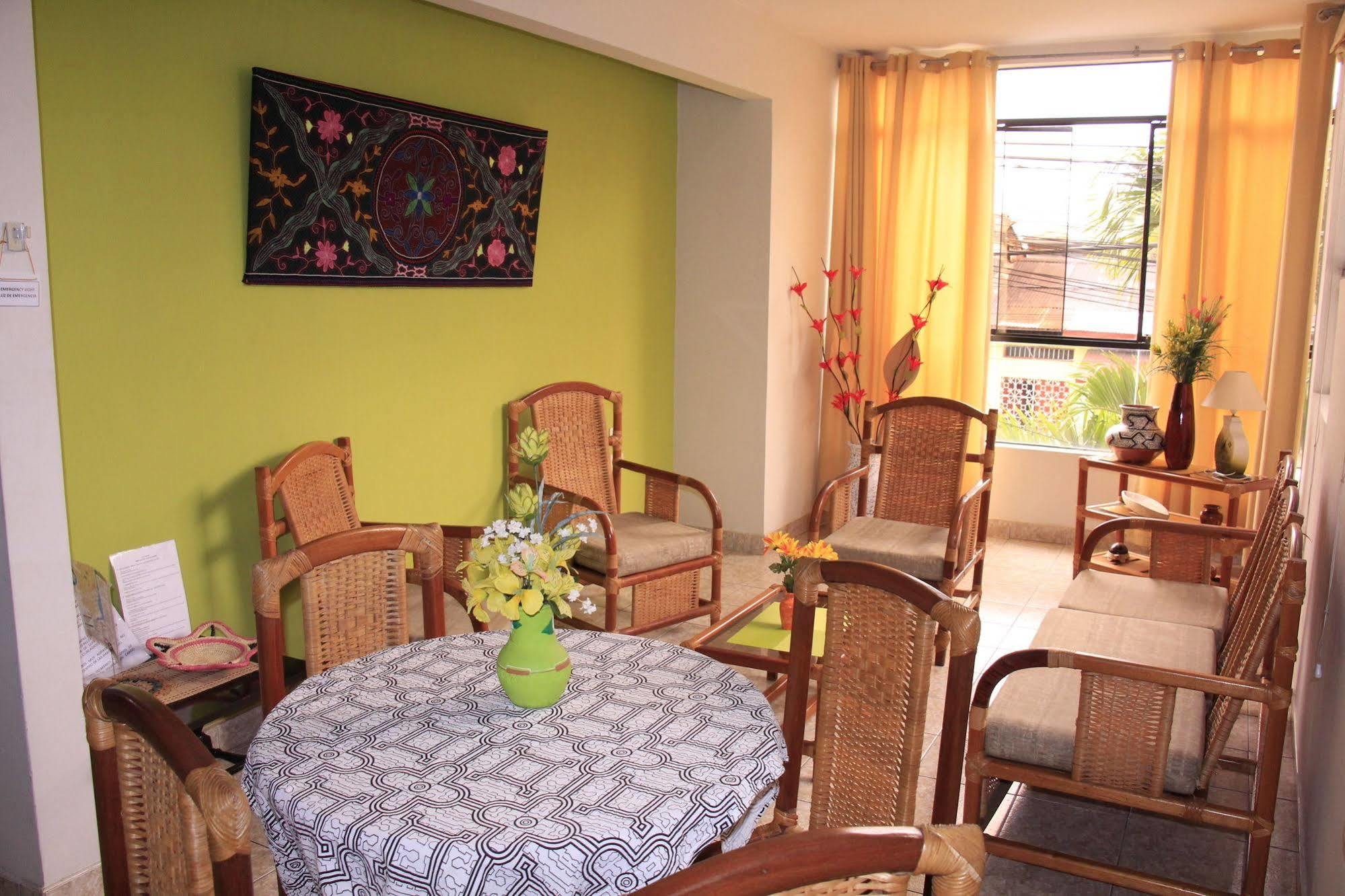 Nativa Apartments Iquitos Esterno foto